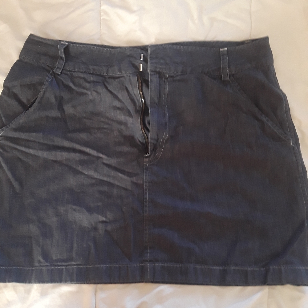 Banana Republic Jean Skirt sz 14